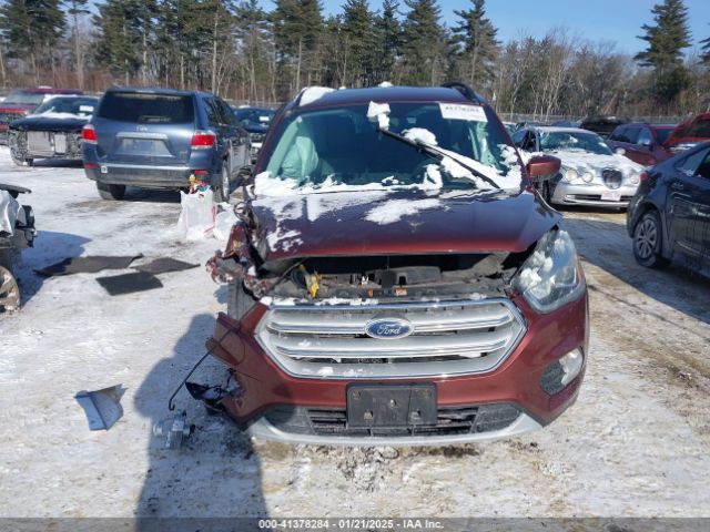 1FMCU9HD8JUA72566 Ford ESCAPE SEL