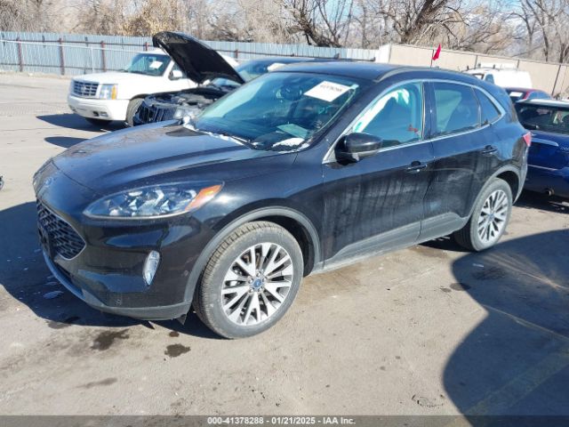 1FMCU9J96MUA57431 Ford Escape Titanium