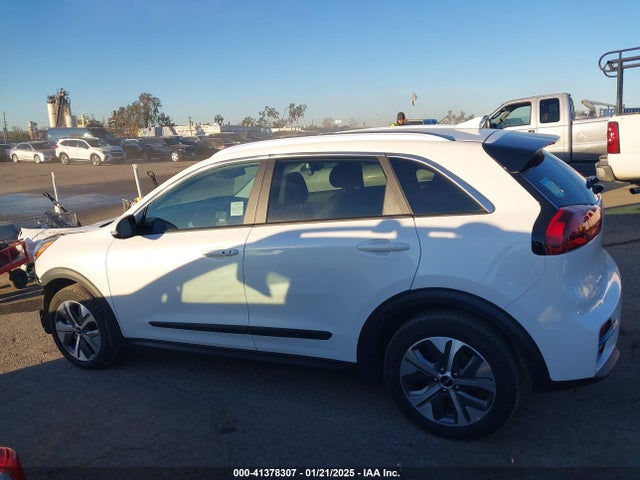 KIA Niro Ev S 2022 KNDCC3LG7N5160546 Image 15