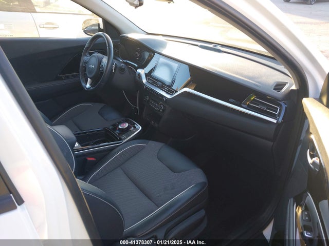KIA Niro Ev S 2022 KNDCC3LG7N5160546 Image 5
