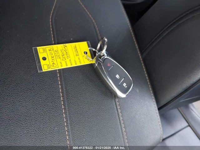 1GNERFKW8LJ105777 Chevrolet Traverse Fwd Ls