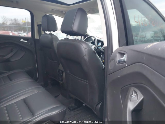 Ford Escape Titanium 2017 1FMCU9J94HUC70125 Image 8