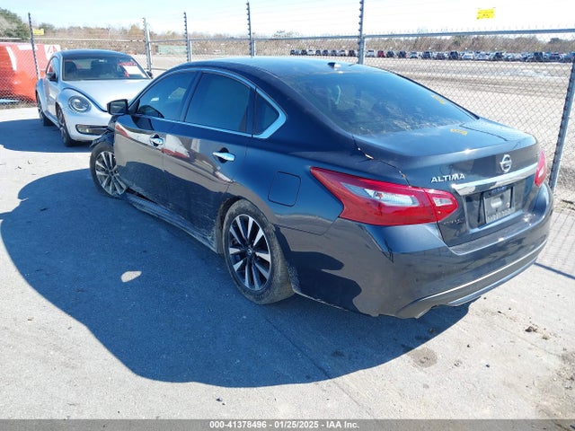 1N4AL3AP0JC180577 Nissan Altima 2.5 Sl
