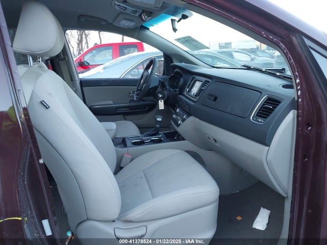 KNDMB5C18L6617371 KIA SEDONA LX