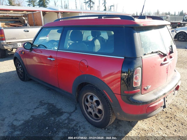 2012 MINI COOPER CLUBMAN WMWZF3C54CT189265 Photo 2