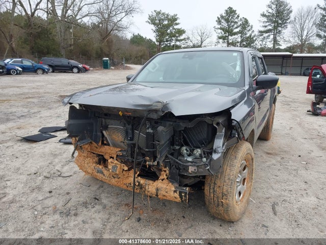 Nissan 2022 2022 1N6ED1EJ2NN607459 Image 6