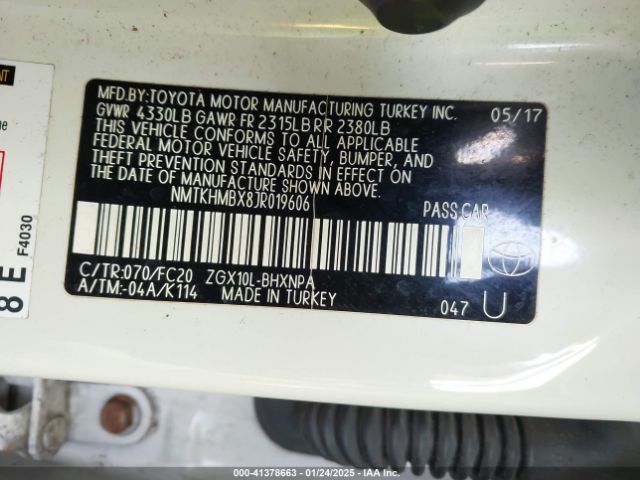 NMTKHMBX8JR019606 Toyota C-hr Xle Premium