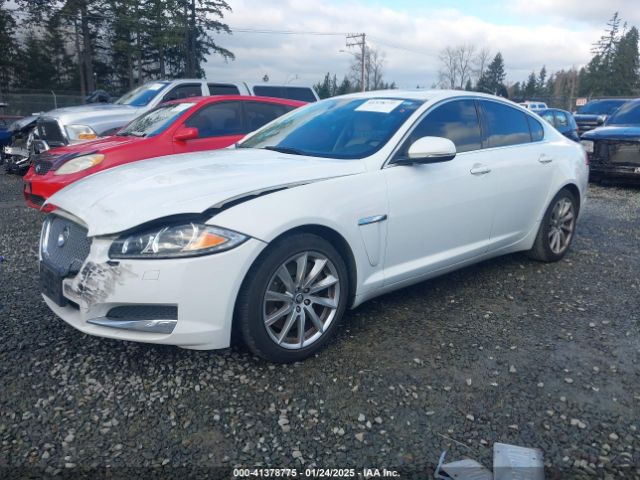 2013 JAGUAR XF SAJWA0ES5DPS80174 Photo 1