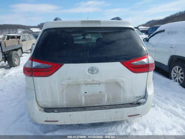 5TDYZ3DC5LS083490 Toyota SIENNA XLE