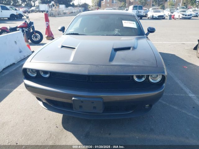 2C3CDZAG7NH263496 Dodge Challenger Sxt
