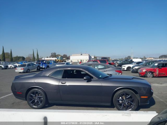 2C3CDZAG7NH263496 Dodge Challenger Sxt