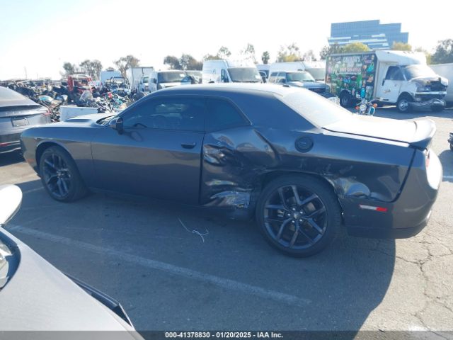 2C3CDZAG7NH263496 Dodge Challenger Sxt