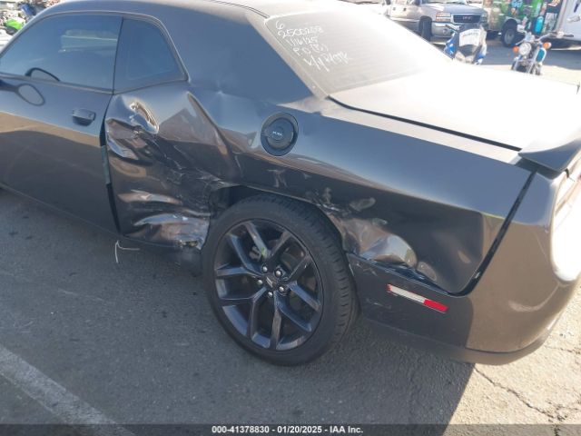2C3CDZAG7NH263496 Dodge Challenger Sxt