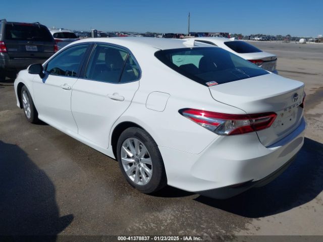 4T1B11HK5KU824360 Toyota CAMRY LE