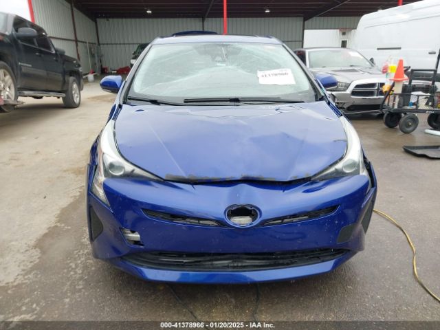 JTDKARFU4G3515239 Toyota Prius Four