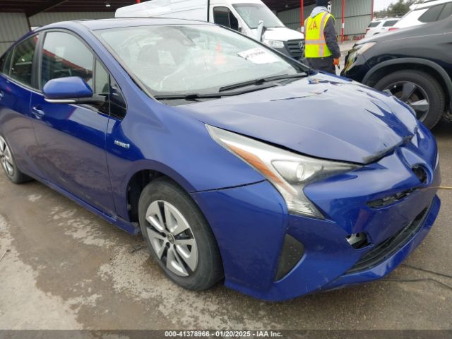 JTDKARFU4G3515239 Toyota Prius Four