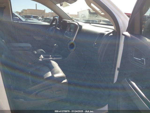 1GCGTBE35F1181314 Chevrolet Colorado Lt
