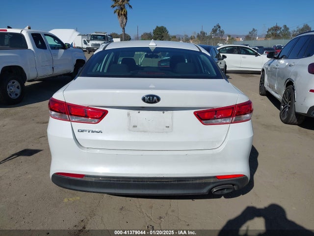 KIA Optima Lx 2017 5XXGT4L39HG161458 Image 16
