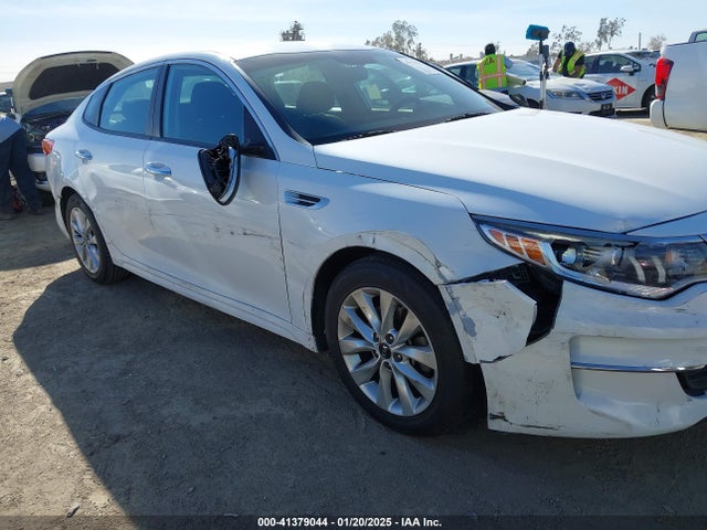 KIA Optima Lx 2017 5XXGT4L39HG161458 Image 6