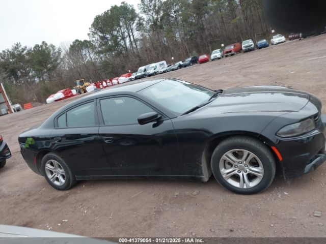 2C3CDXBG2PH575635 Dodge Charger Sxt