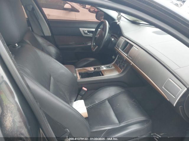 2013 JAGUAR XF SAJWJ0EF7D8S82313 Photo 4