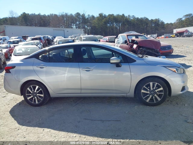 3N1CN8EVXLL864694 Nissan Versa Sv Xtronic Cvt