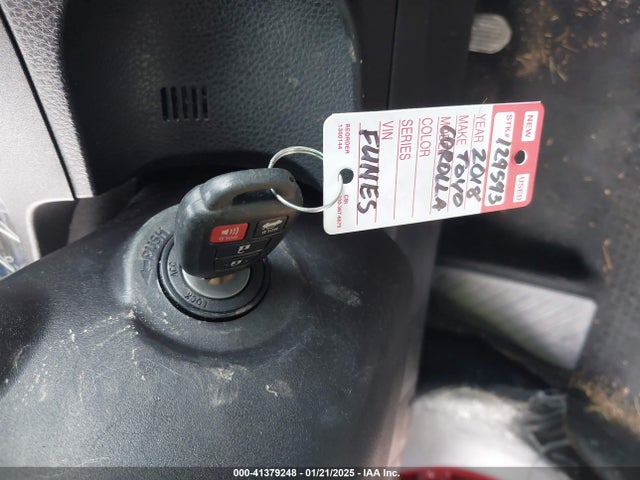 Toyota COROLLA LE 2018 2T1BURHE7JC089848 Image 11