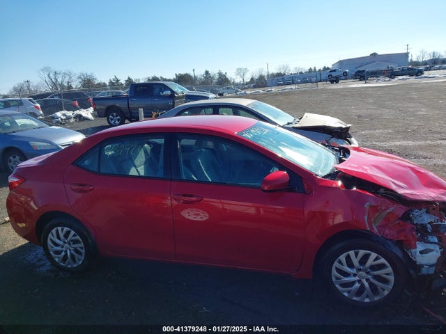 Toyota COROLLA LE 2018 2T1BURHE7JC089848 Image 13