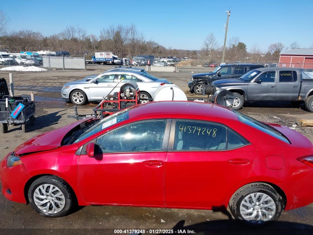 Toyota COROLLA LE 2018 2T1BURHE7JC089848 Image 14