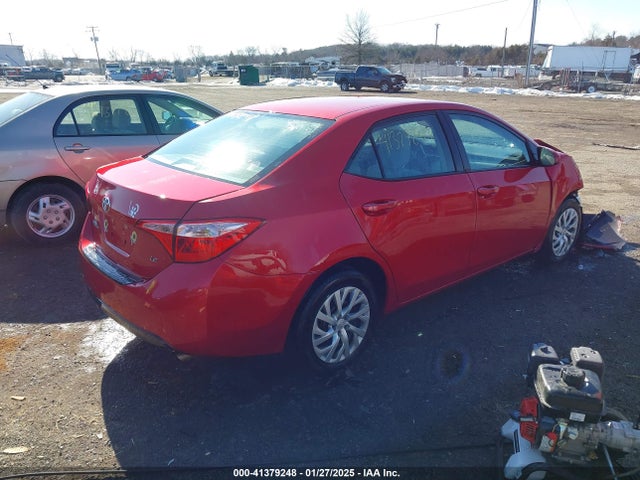 Toyota COROLLA LE 2018 2T1BURHE7JC089848 Image 4