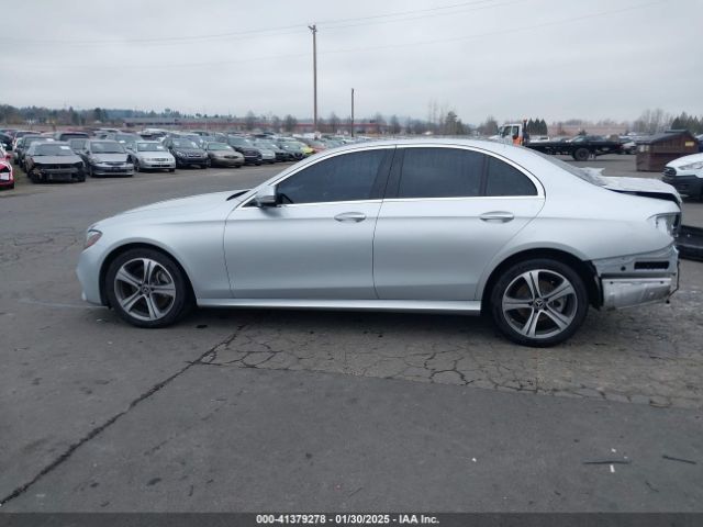 WDDZF4JB9KA609393 Mercedes-Benz E 300