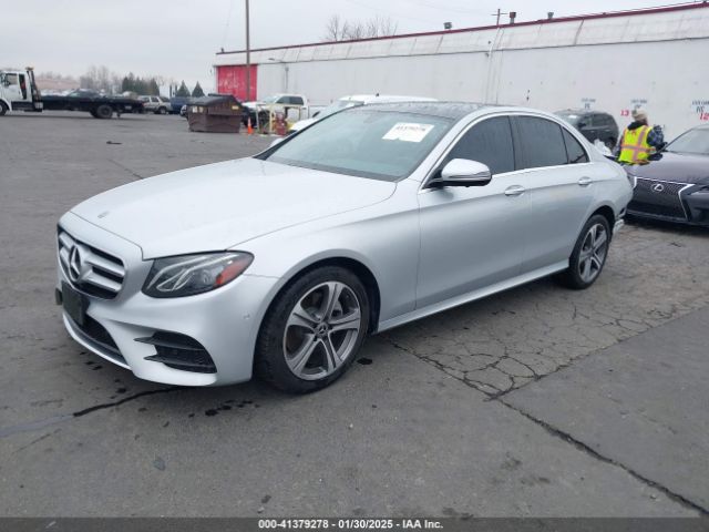 WDDZF4JB9KA609393 Mercedes-Benz E 300