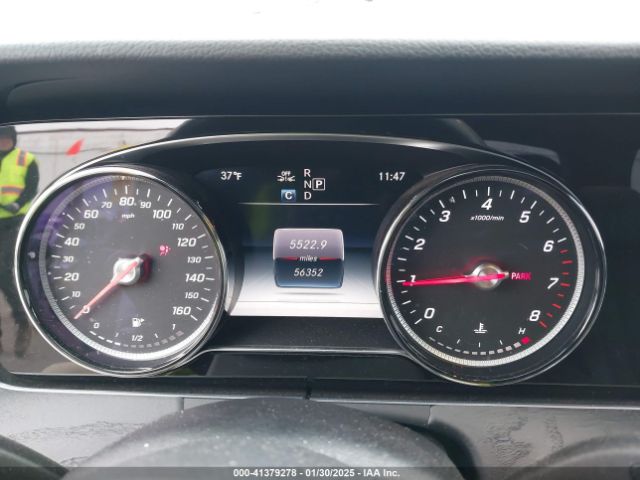 WDDZF4JB9KA609393 Mercedes-Benz E 300