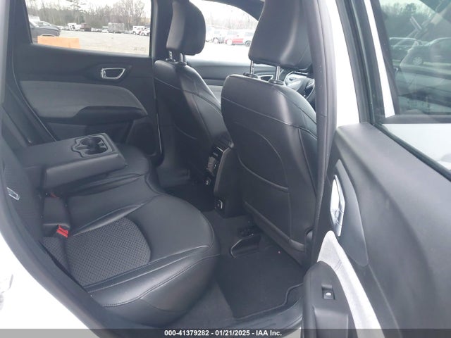 Jeep Compass Latitude 4x4 2024 3C4NJDBN2RT604474 Image 8