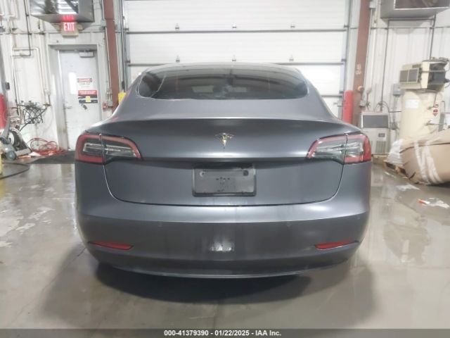 5YJ3E1EB9NF195703 Tesla Model 3 Long Range Dual Motor All-wheel Drive