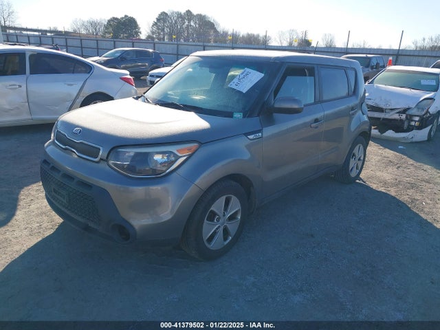 KIA Soul 2015 KNDJN2A27F7189702 Image 2