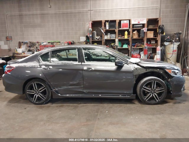 Honda ACCORD SEDAN 2017 1HGCR2F13HA027442 Image 13