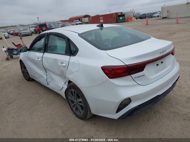 KIA Forte Lxs 2024 3KPF24AD4RE748882 Image 3