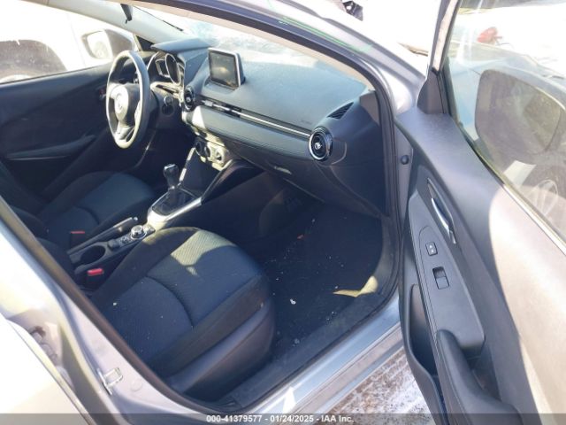 3MYDLBYV3HY170604 Toyota YARIS IA