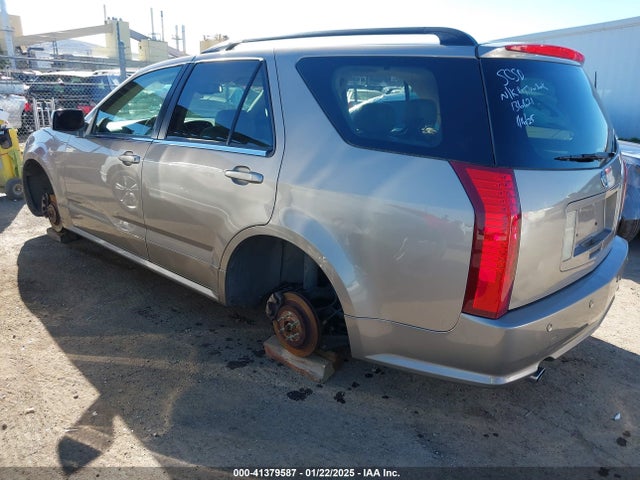 2004 CADILLAC SRX 1GYDE637X40136621 Photo 2