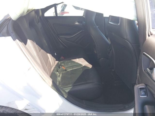 2018 MERCEDES-BENZ CLA 250 WDDSJ4EB2JN686656 Photo 7