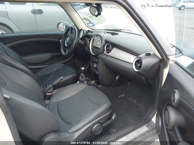 2012 MINI COOPER WMWSU3C51CT185181 Photo 4