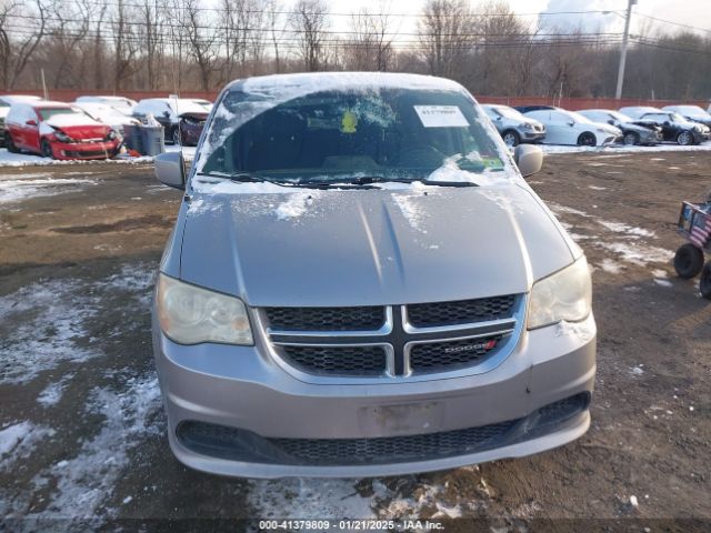 2C4RDGBG8ER376831 Dodge Grand Caravan Se 30th Anniversary