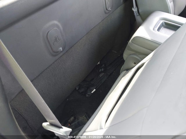 1GCNKNEC5HZ105527 Chevrolet Silverado 1500 Wt