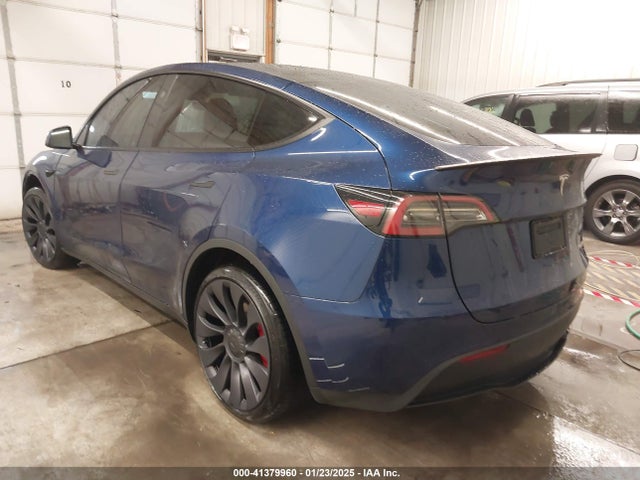 2023 TESLA MODEL Y 7SAYGDEF1PF970697 Photo 2
