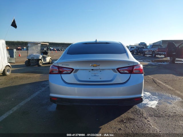 1G1ZD5ST1KF151910 Chevrolet MALIBU LT