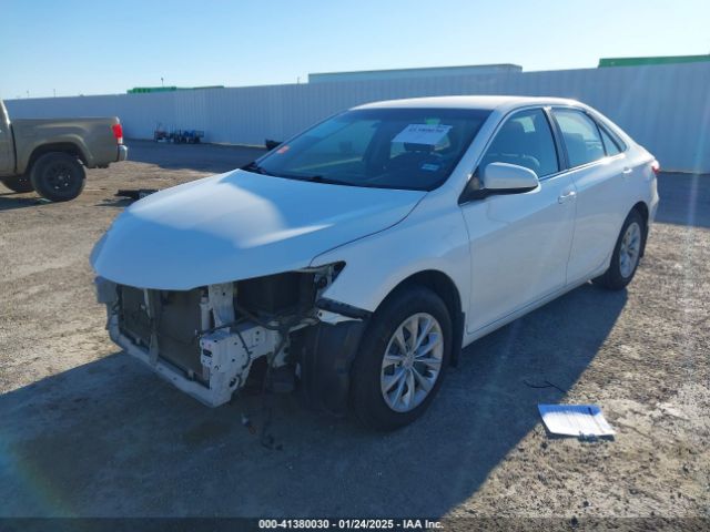 4T4BF1FK0FR501043 Toyota CAMRY LE