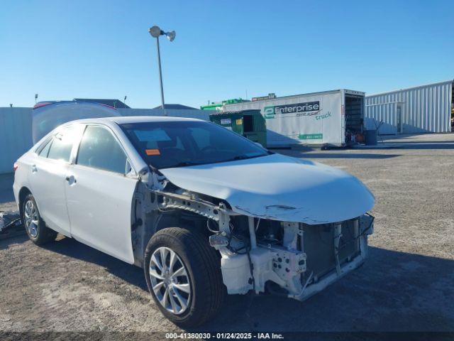 4T4BF1FK0FR501043 Toyota CAMRY LE