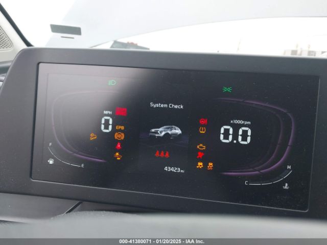 KNDPUCAF4P7165770 KIA Sportage Lx