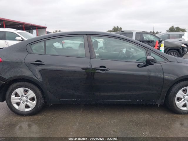 KNAFK4A62G5606652 KIA FORTE LX